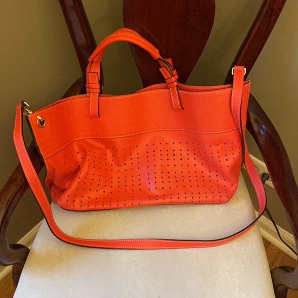Vittoria Napoli Italian Leather Perforated Tote - Picture 1 of 11